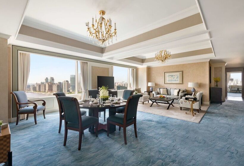 호텔 Pudong Shangrila, Shanghai