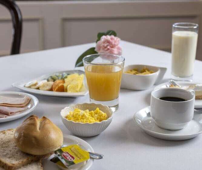 ホテル Puerta Del Sur