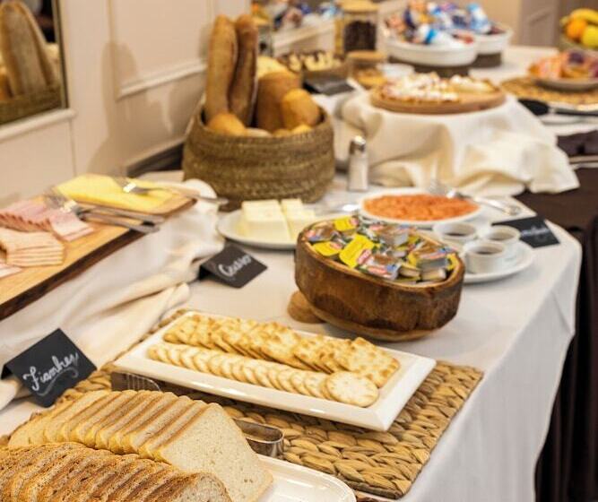 ホテル Puerta Del Sur