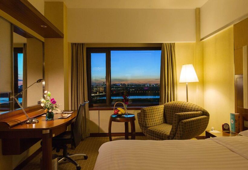 ホテル Shangrila Harbin