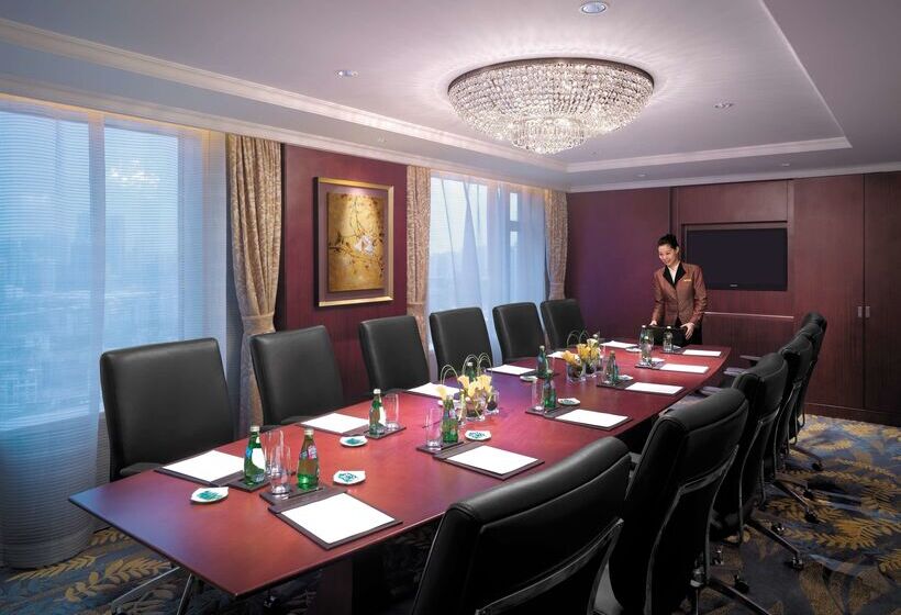 Hotel Shangri La Wuhan,close To The Mixc With Three Subway Lines