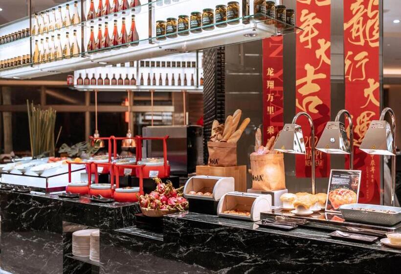 Hotel Shangri La Wuhan,close To The Mixc With Three Subway Lines