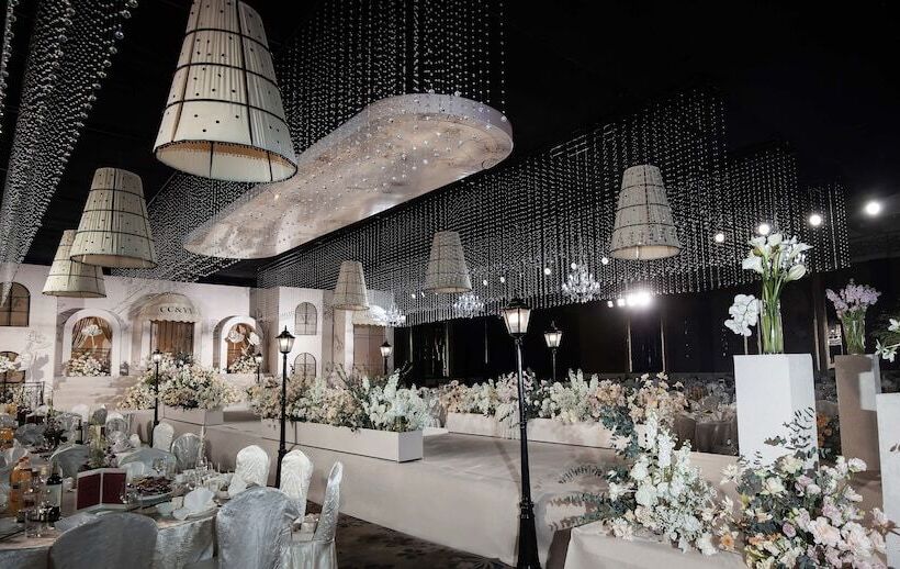 Hotel Shangri La Wuhan,close To The Mixc With Three Subway Lines