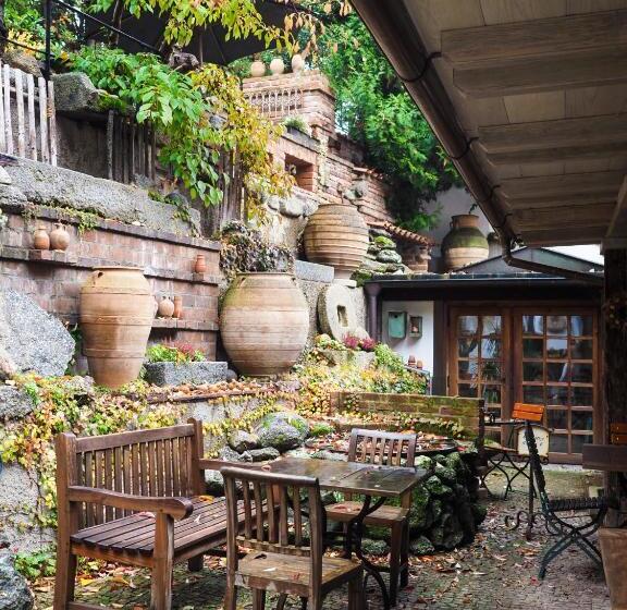 Romantik Hotel U Raka