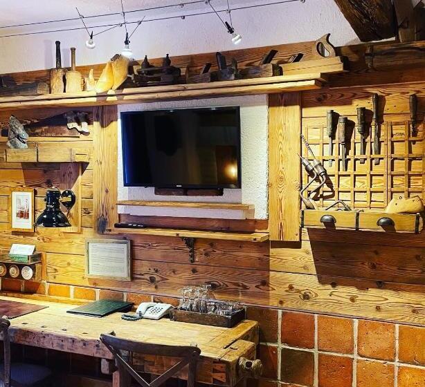 Romantik Hotel U Raka