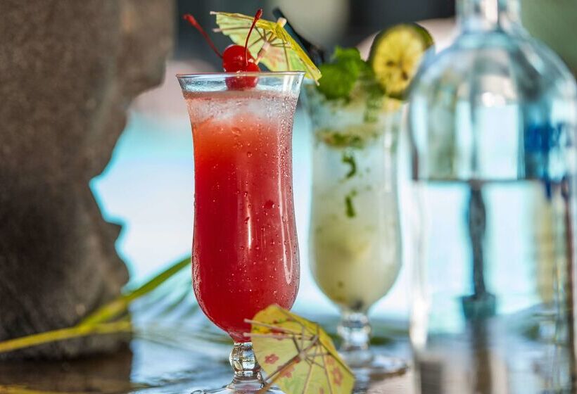 Doubletree Resort By Hilton Hotel Fiji   Sonaisali Island