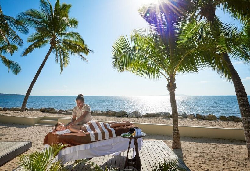 Doubletree Resort By Hilton Hotel Fiji   Sonaisali Island