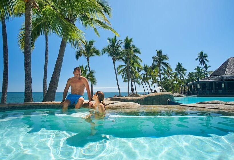 Doubletree Resort By Hilton Hotel Fiji   Sonaisali Island