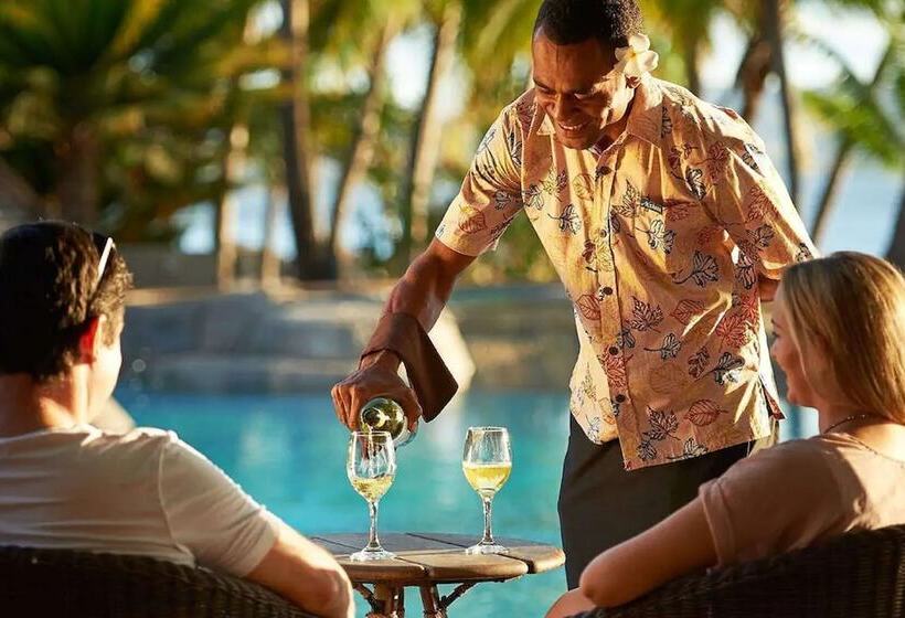 Doubletree Resort By Hilton Hotel Fiji   Sonaisali Island