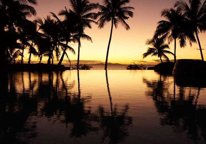 Doubletree Resort By Hilton Hotel Fiji   Sonaisali Island
