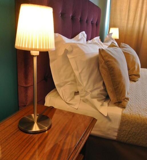 Отель Ajaccio  Albion