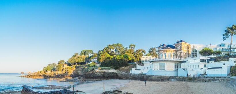 Отель Alliance Pornic Hôtel Thalasso & Spa