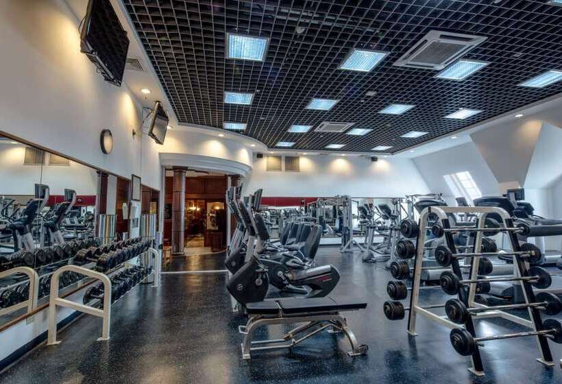 هتل Barcelo San Salvador