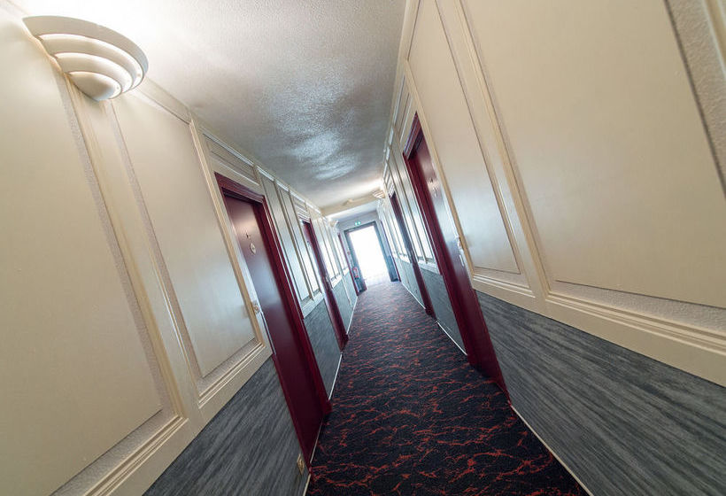 ホテル La Foresterie