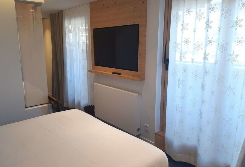 בית מלון כפרי Best Western Chalet Les Saytels