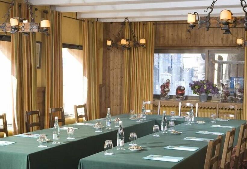 בית מלון כפרי Best Western Chalet Les Saytels