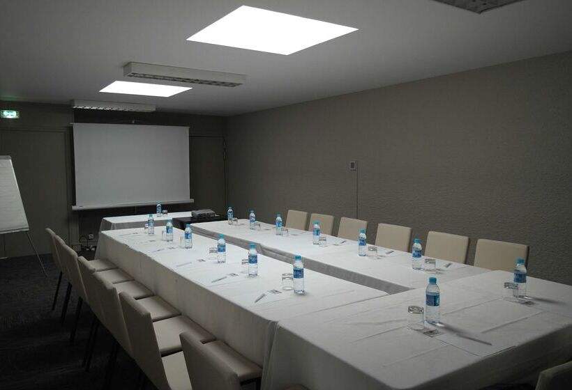 בית מלון כפרי Best Western Le Bois De La Marche