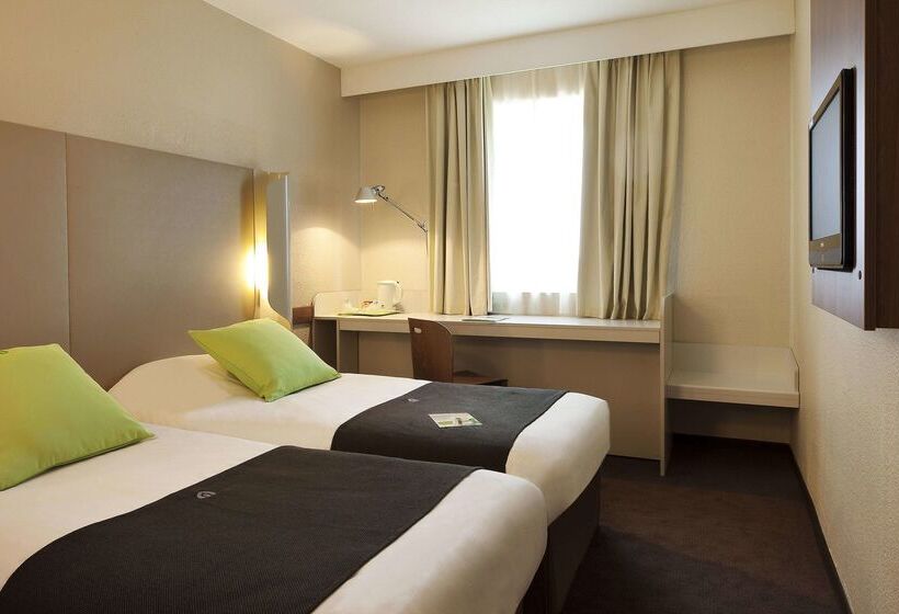 Отель Campanile Perpignan Nord Aéroport