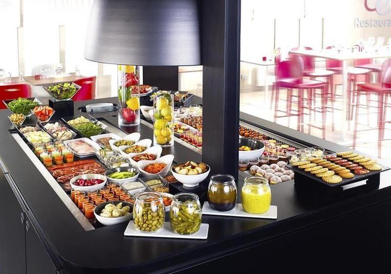 Отель Campanile Perpignan Nord Aéroport