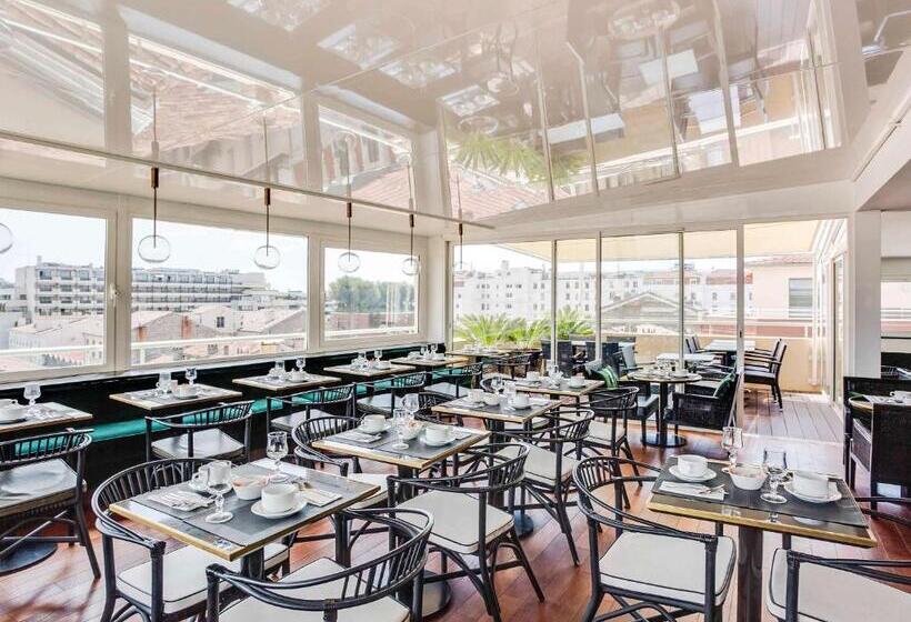 בית מלון כפרי Cannes Centre Univers