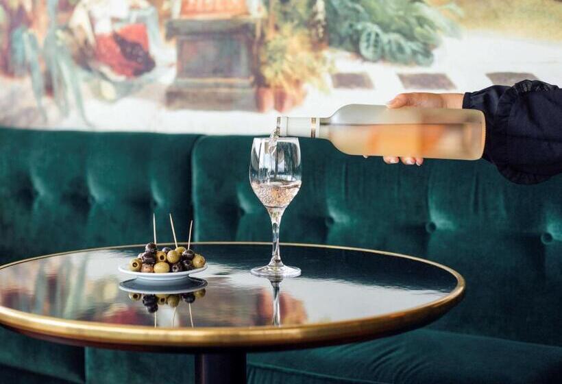 בית מלון כפרי Cannes Centre Univers