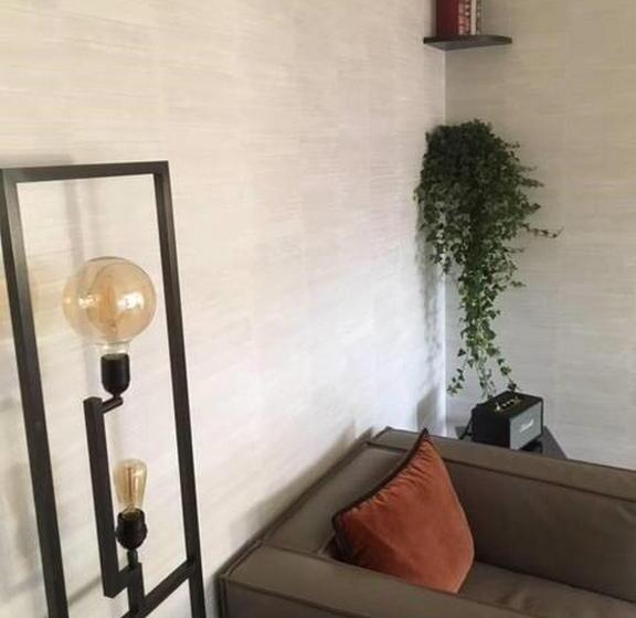 בית מלון כפרי Cannes Centre Univers