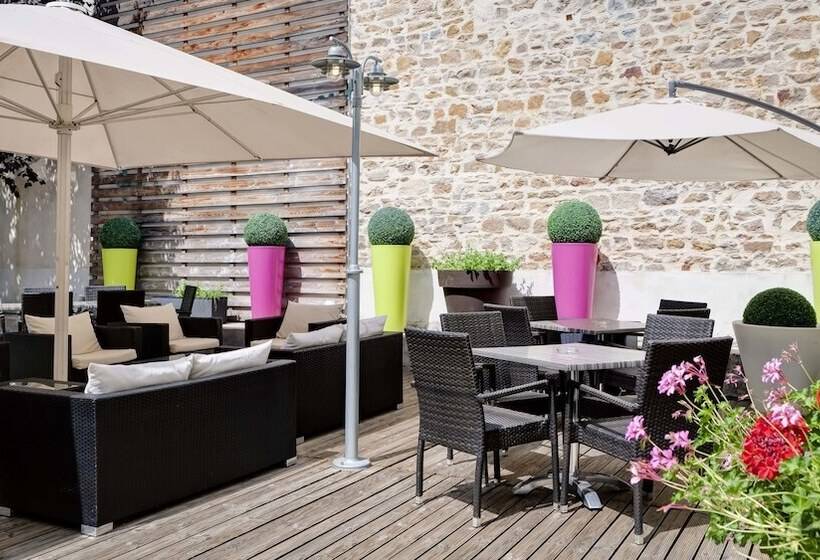 Отель Hôtel Charlemagne By Happyculture