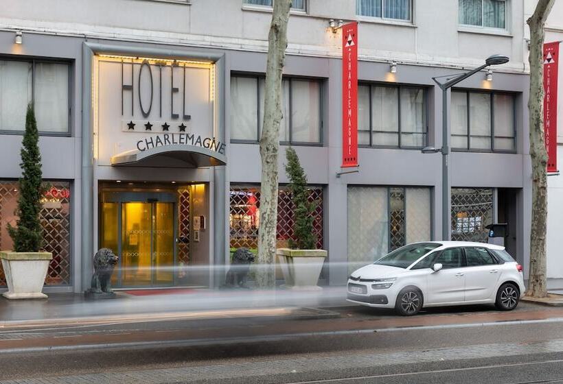 Отель Hôtel Charlemagne By Happyculture
