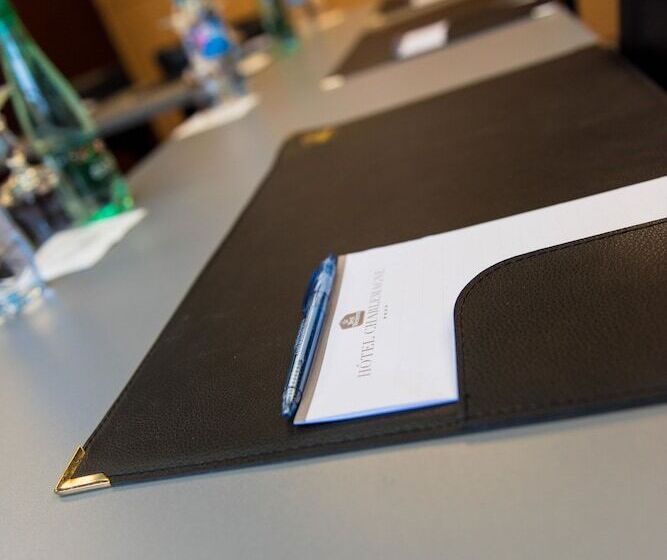 Отель Hôtel Charlemagne By Happyculture