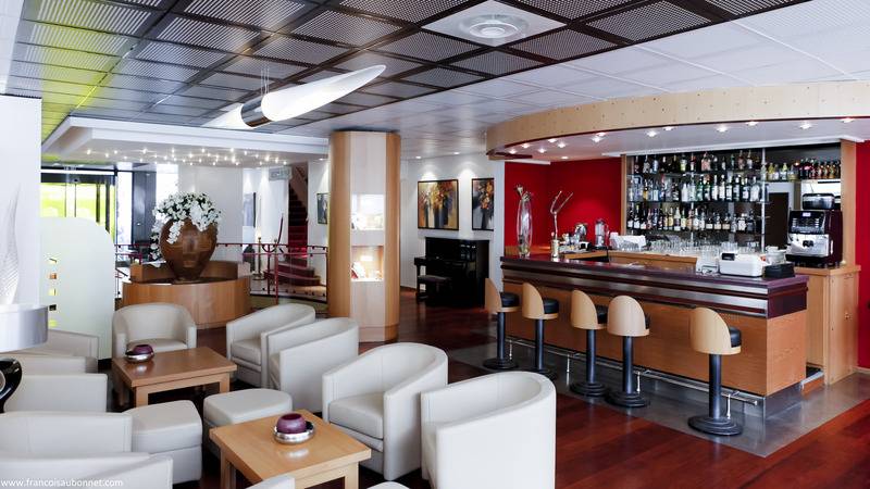 Отель Hôtel Charlemagne By Happyculture