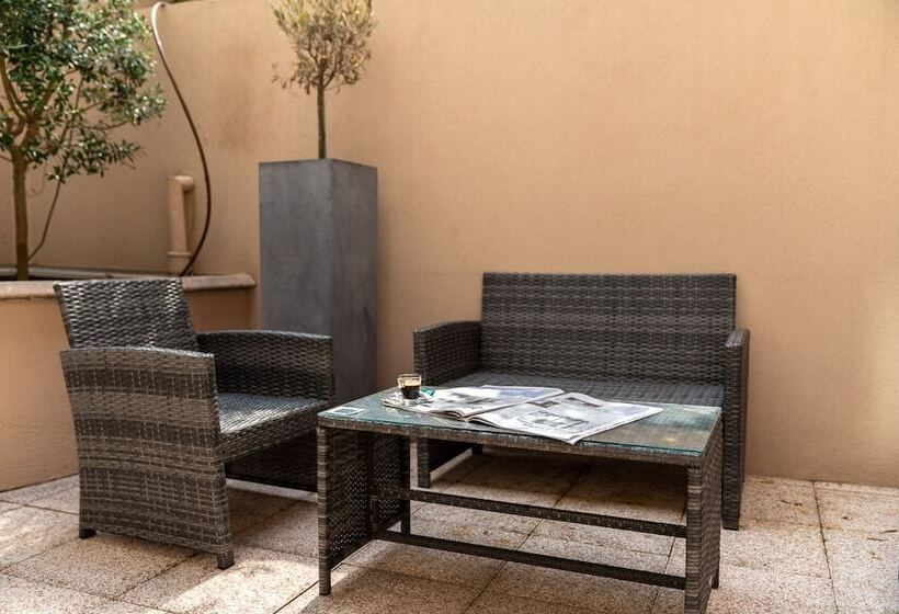 Easyhotel Nice Old Town