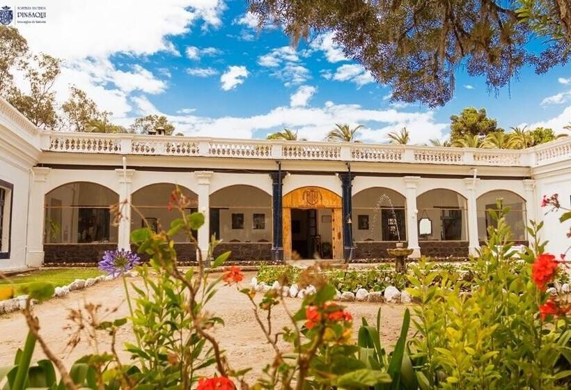 فندق Hostería Hacienda Pinsaqui