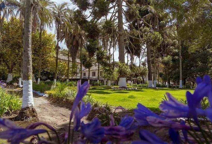 فندق Hostería Hacienda Pinsaqui