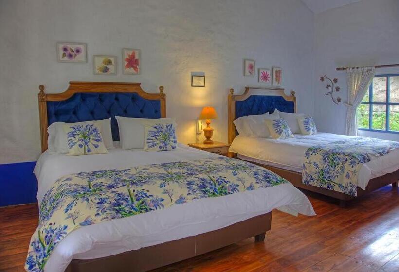 فندق Hostería Hacienda Pinsaqui