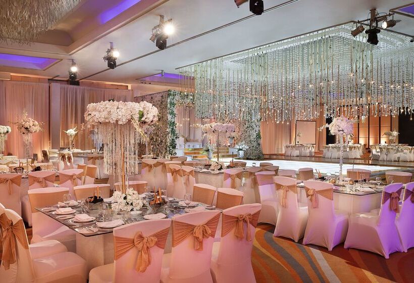 هتل Hilton Cairo Heliopolis