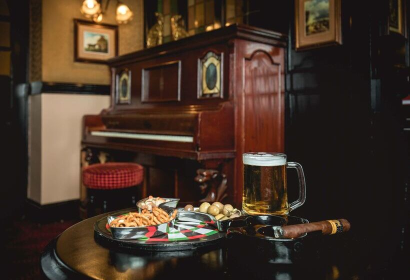 هتل Hilton Cairo Heliopolis