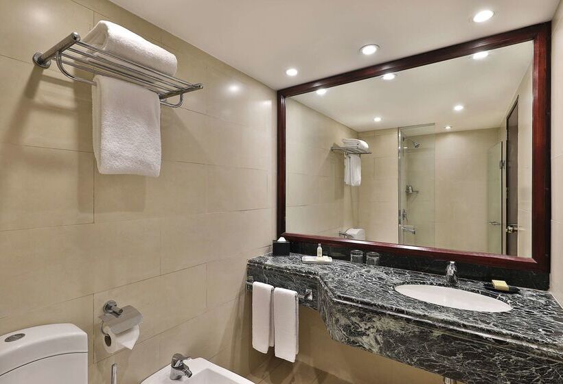 هتل Hilton Cairo Heliopolis