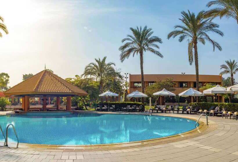هتل Hilton Cairo Heliopolis