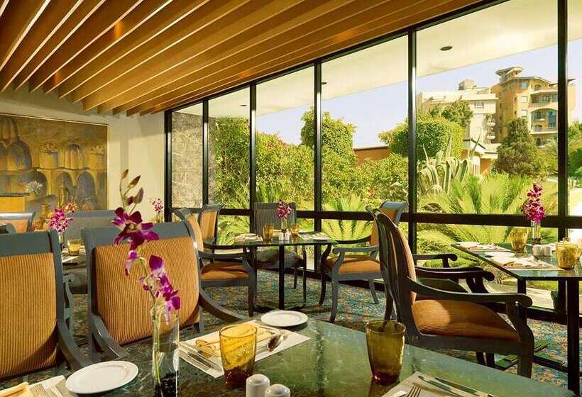 هتل Hilton Cairo Heliopolis