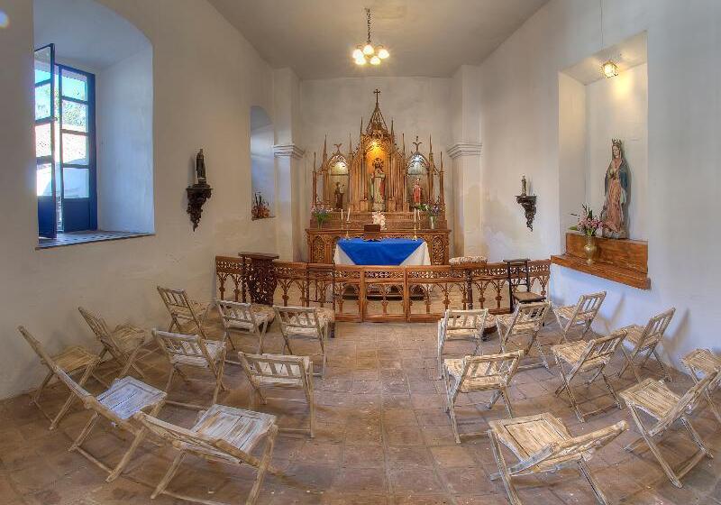 فندق Hostería Hacienda Pinsaqui