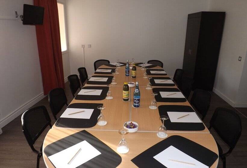 فندق Hôtel Comté De Nice