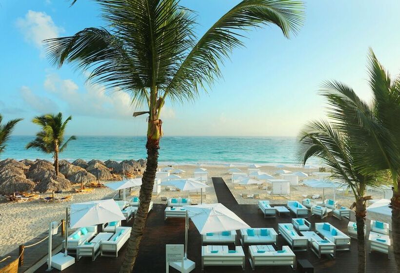 Отель Iberostar Waves Punta Cana