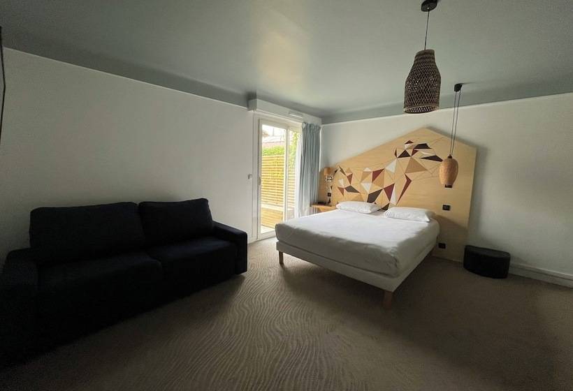 בית מלון כפרי Grand Hôtel Niort Centre