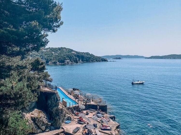 Отель Provençal