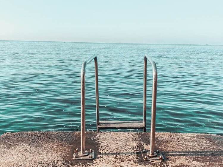 Отель Provençal