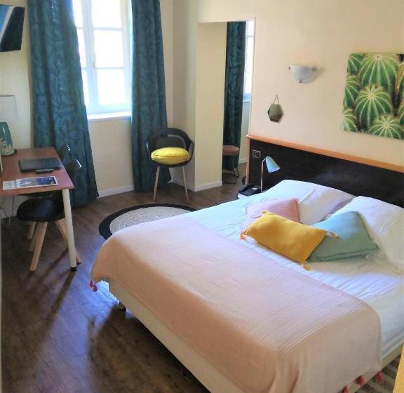 Отель Le Victoria