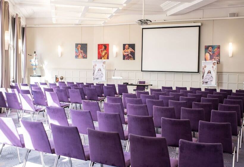בית מלון כפרי Mercure La Baule Majestic