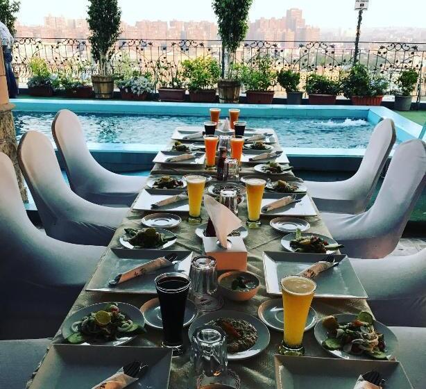 هتل Royal Marshal