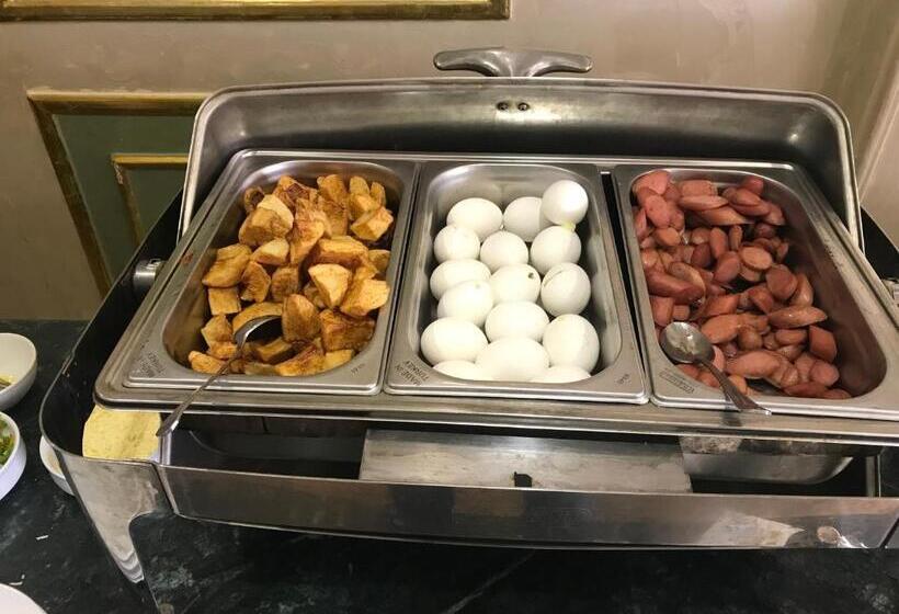 هتل Royal Marshal