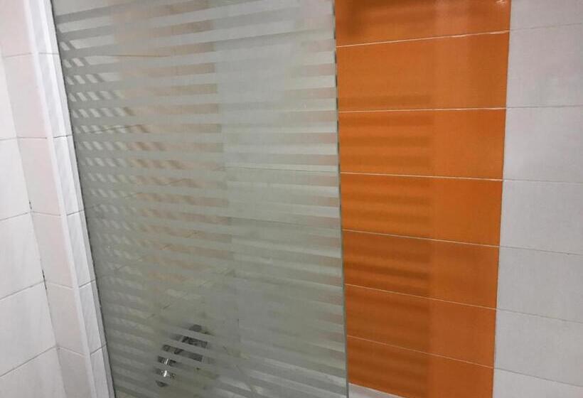 هتل Royal Marshal